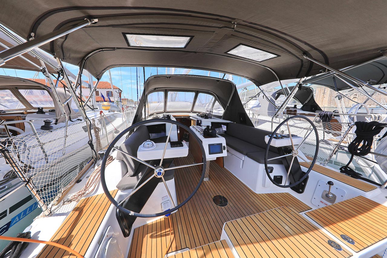 Photo #9 - Dufour 360 GL (Pina Colada) in Pula - 45392