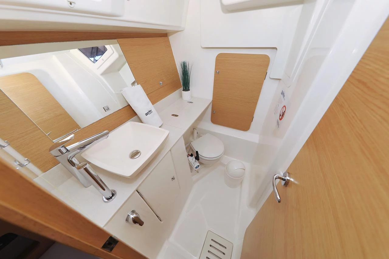 Dufour 360 GL (Pina Colada)  - 23