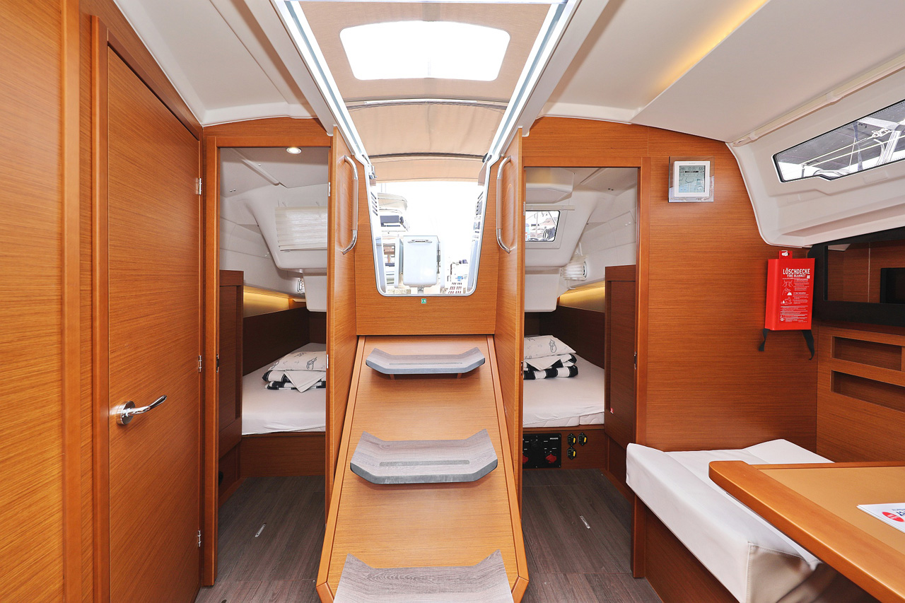 Photo #13 - Sun Odyssey 410 - 3 cab. (Beauty) in Biograd - 45393