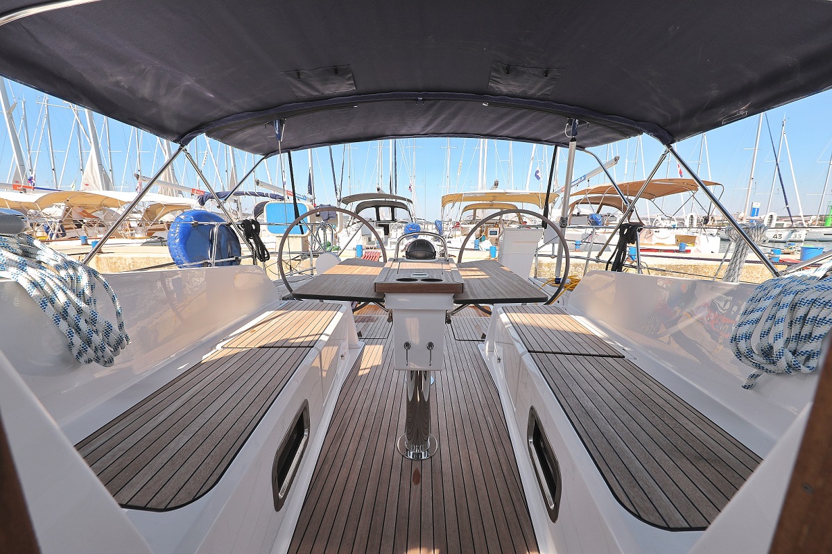 Photo #6 - Bavaria Cruiser 41 - 3 cab. (Hemonaty) en Biograd - 45424