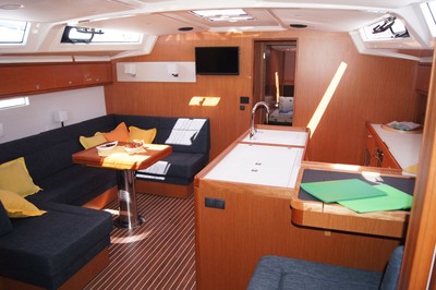 Photo #5 - Bavaria Cruiser 56 - 5 + 1 cab. (Baby Blue 2) en Split - 45440