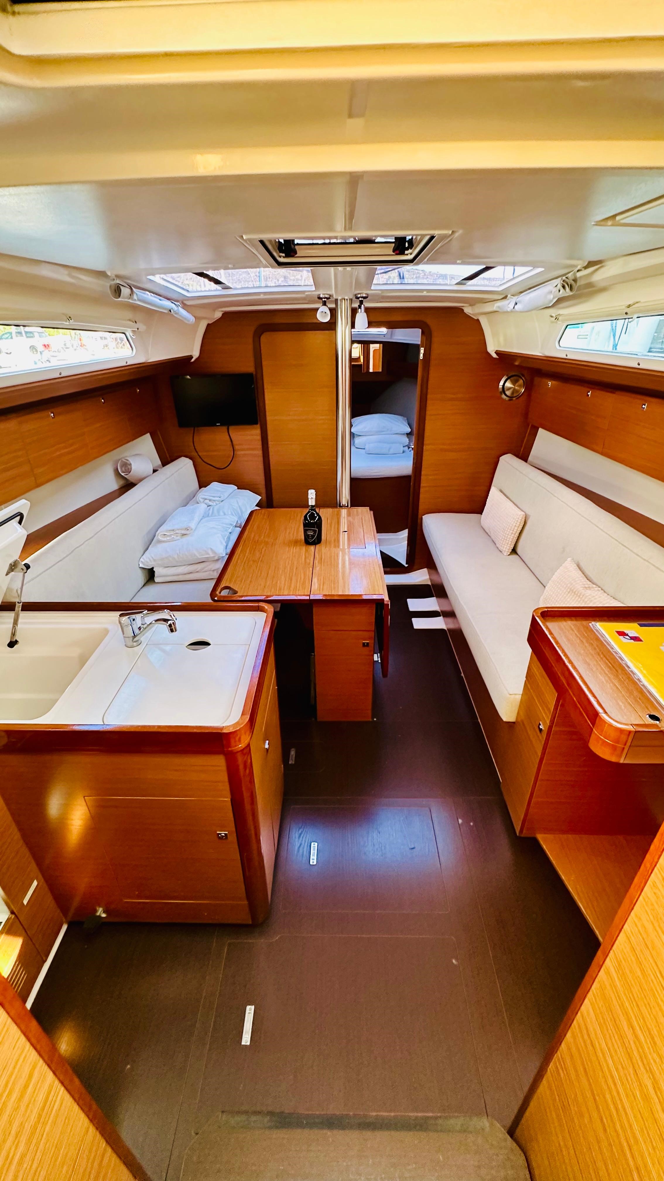 Photo #6 - Dufour 360 GL (Alpha) en Primosten - 45470