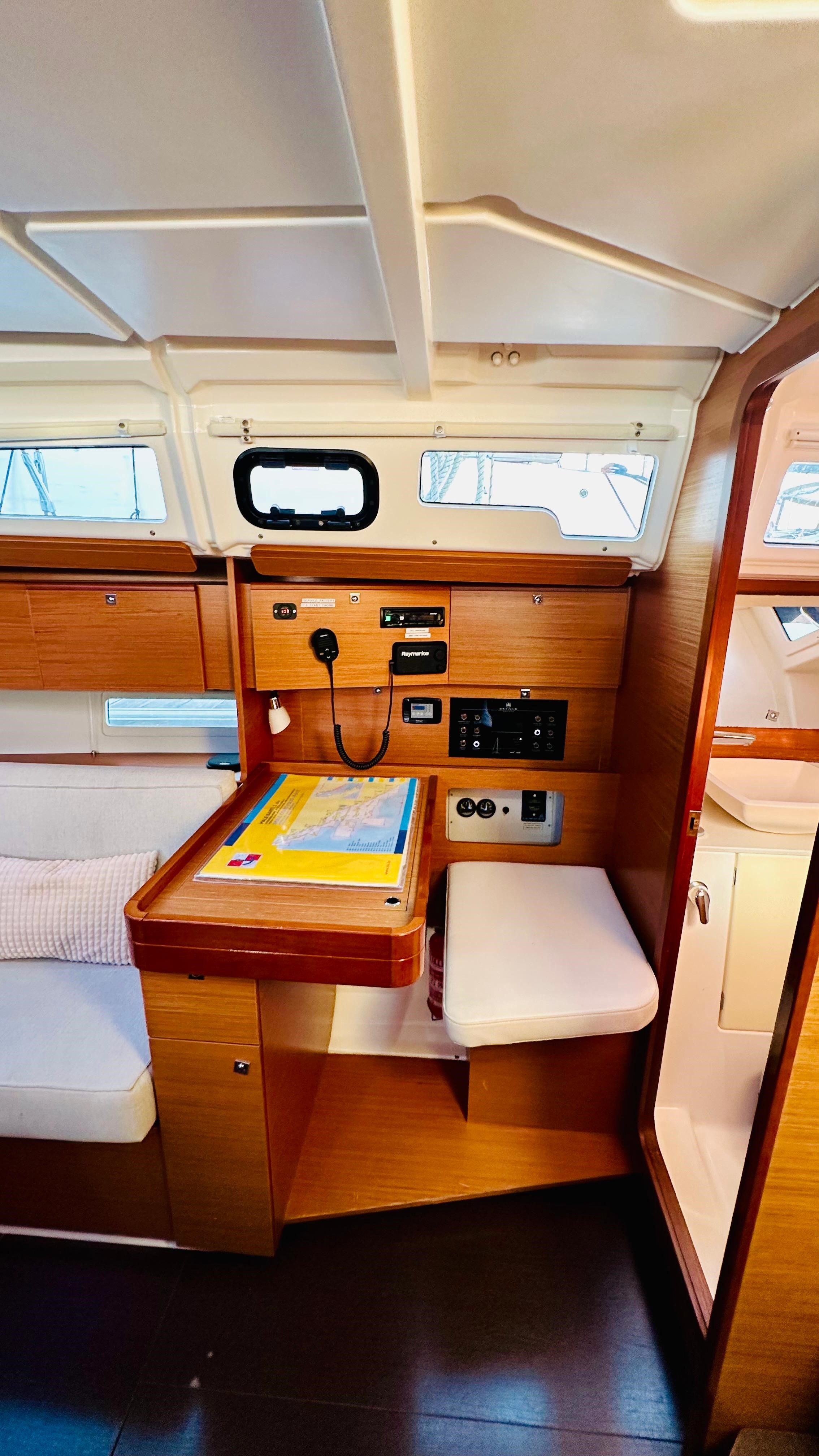 Photo #9 - Dufour 360 GL (Alpha) en Primosten - 45470