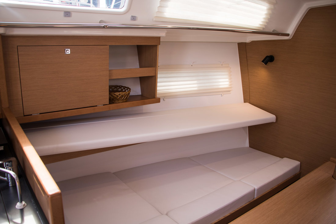 Photo #8 - Sun Odyssey 319 (Hija del Viento) en Palermo - 45660