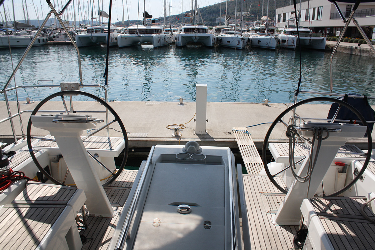Photo #11 - Oceanis 46.1 - 4 cab. (Vi Vågá of Sweden (SATURDAY) 444/2024) in Trogir - 45684