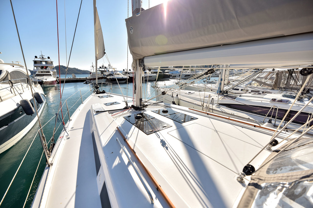 Photo #4 - Hanse 508 - 5 + 1 cab. (Hamam) en Fethiye - 45816