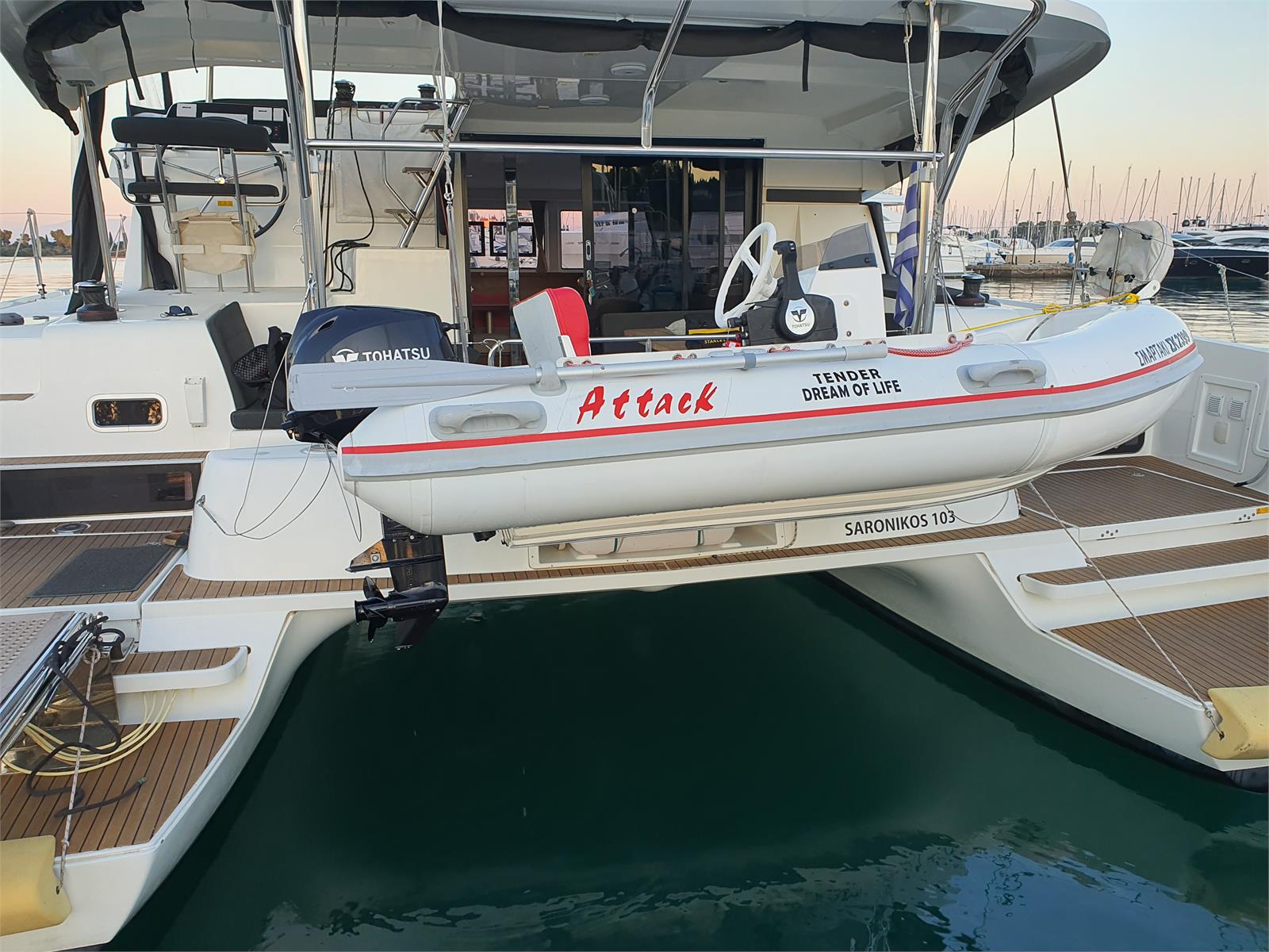 Photo #4 - Lagoon 42 - 4 + 2 cab. (Dream of Life) in Corfu - 45824