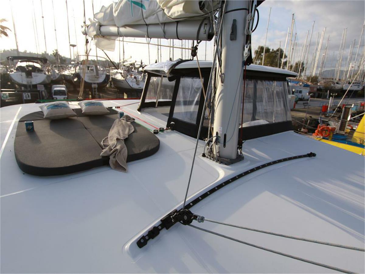 Photo #15 - Lagoon 42 - 4 + 2 cab. (Dream of Life) in Corfu - 45824