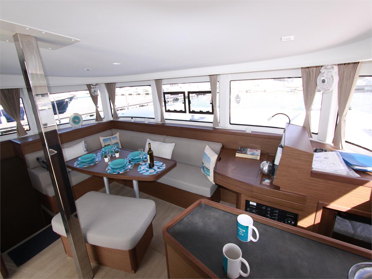 Photo #23 - Lagoon 42 - 4 + 2 cab. (Dream of Life) in Corfu - 45824
