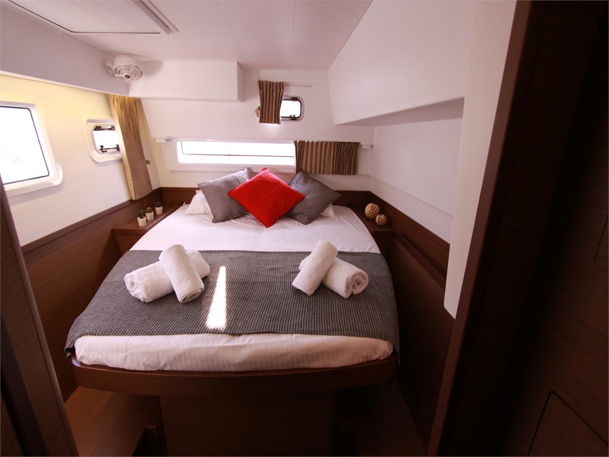 Photo #26 - Lagoon 42 - 4 + 2 cab. (Dream of Life) in Corfu - 45824