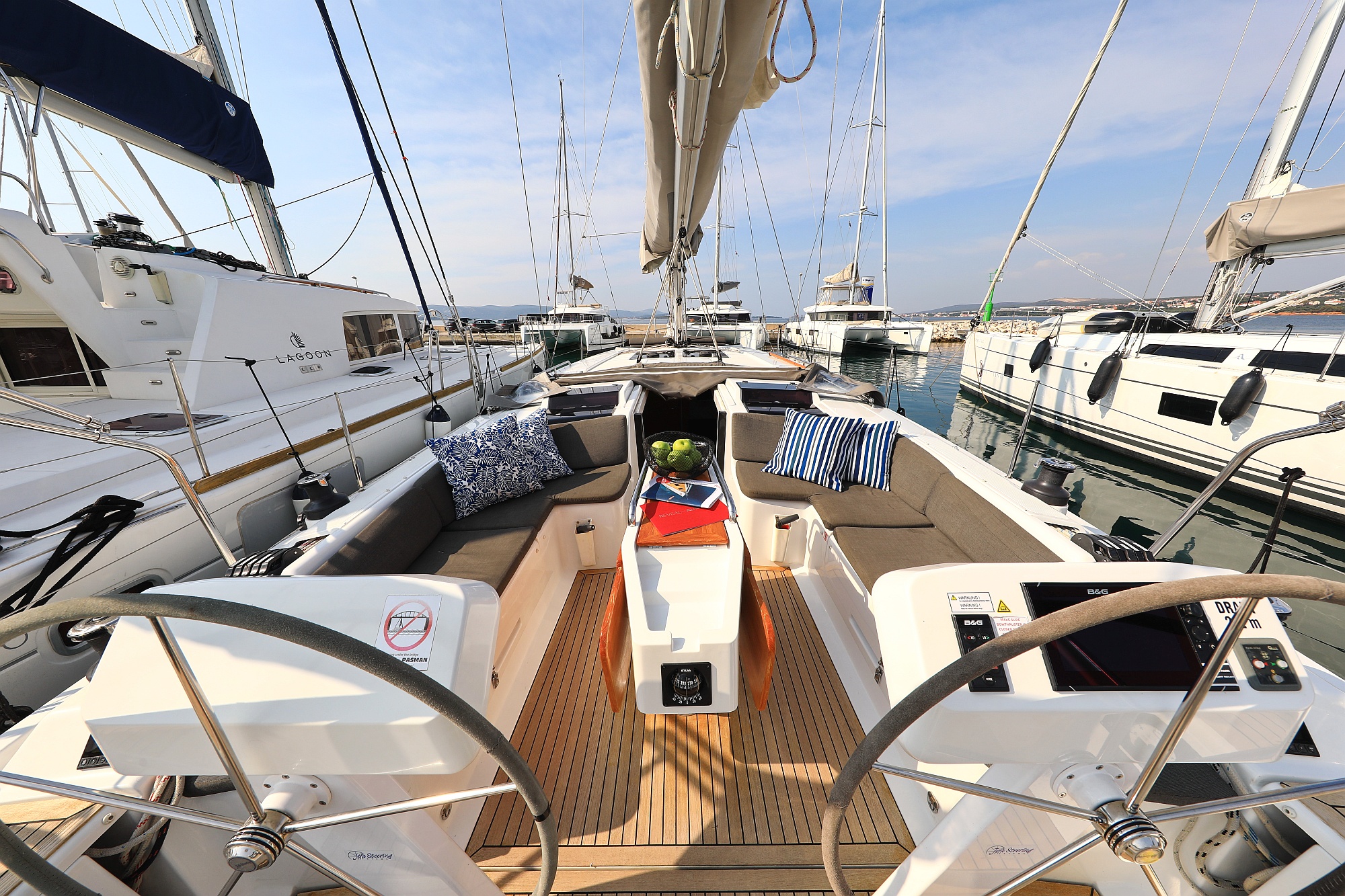 Photo #6 - Hanse 458 - 3 cab. (Terna) in Biograd - 45850