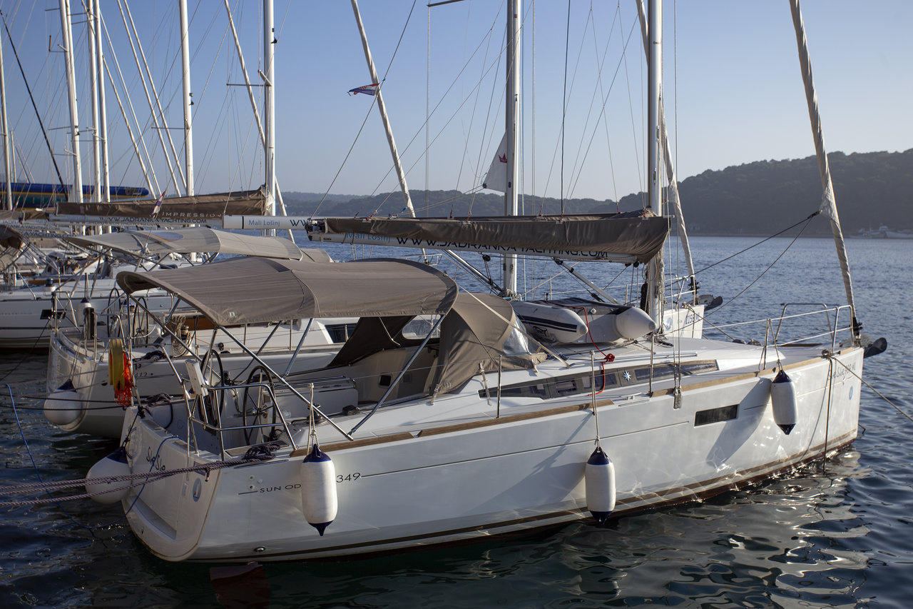 Photo #6 - Sun Odyssey 349 (SheShe) in Pula - 45879