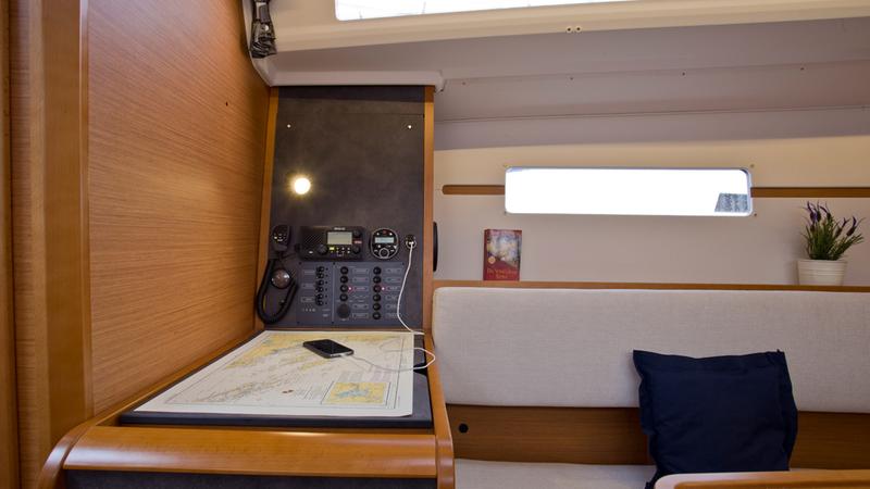 Photo #11 - Sun Odyssey 349 (SheShe) in Pula - 45879