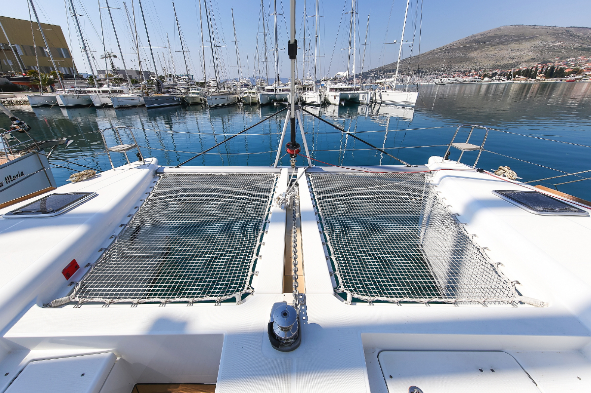 Photo #12 - Lagoon 450 F - 4 + 2 cab. (Fenadi) en Trogir - 45897