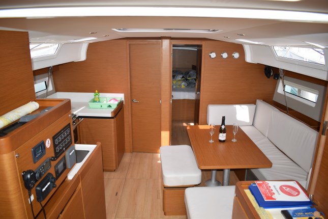 Photo #8 - Sun Odyssey 490 - 5 cab. (Hrvaska) in Kastela - 45905
