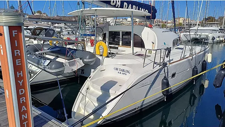 Lagoon 380 - 4 + 2 cab. (Oh Darling)  - 4