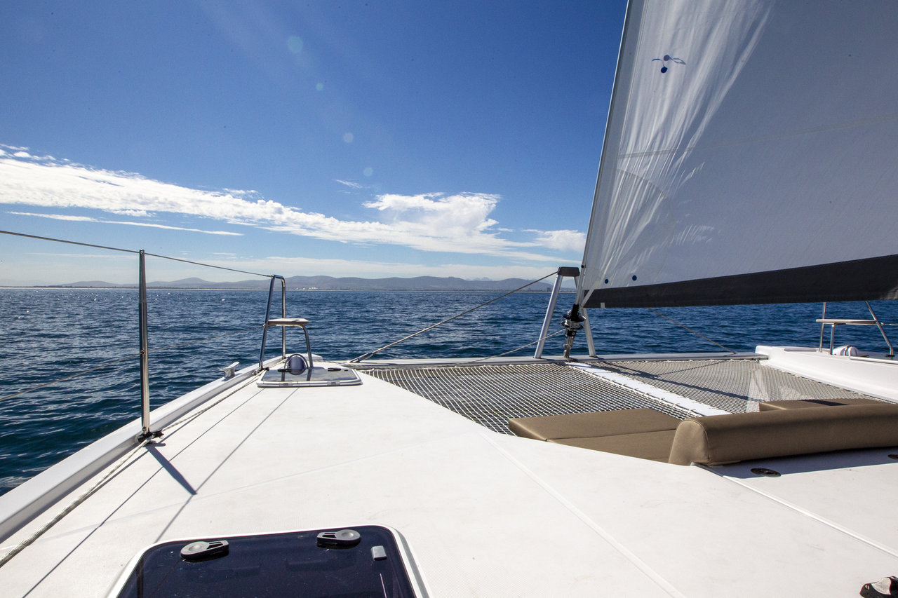 Photo #9 - Nautitech 40 Open - 4 cab. (Sea Spirit) in La Balise Marina - 46091