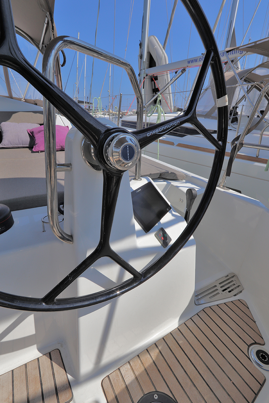 Photo #5 - Sun Odyssey 440 (Ermis) in Lavrion - 46147