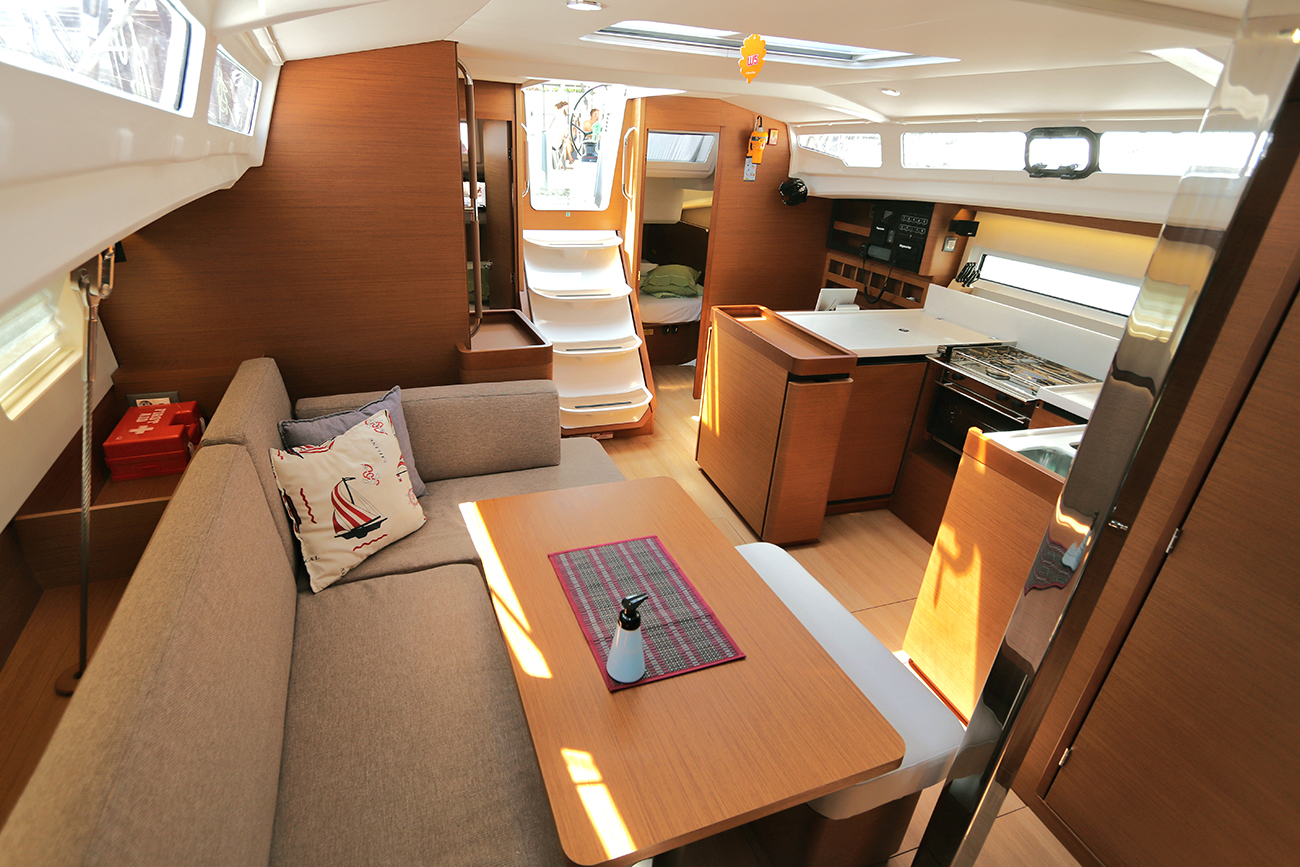 Photo #14 - Sun Odyssey 440 (Ermis) in Lavrion - 46147