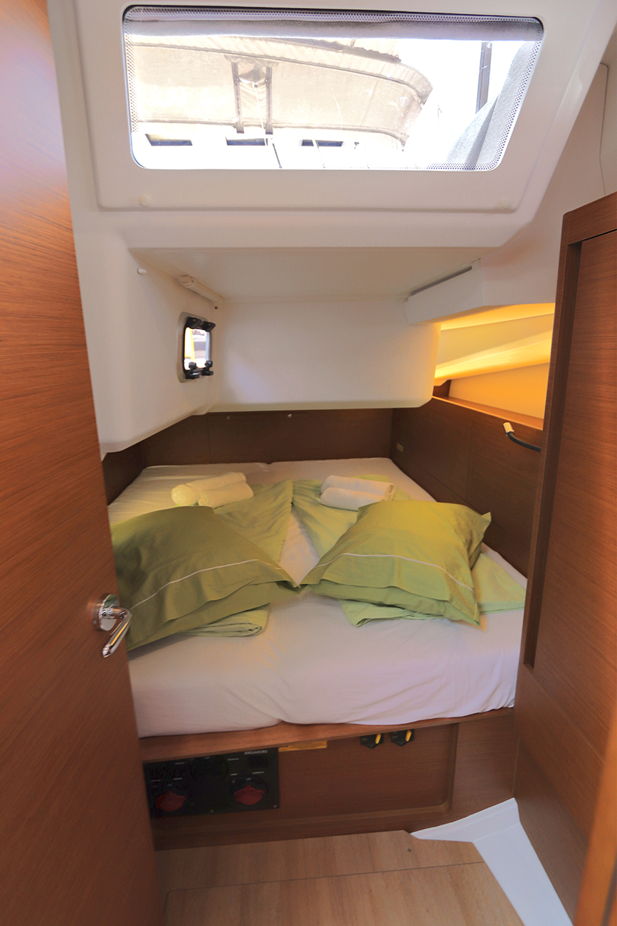 Photo #16 - Sun Odyssey 440 (Ermis) in Lavrion - 46147