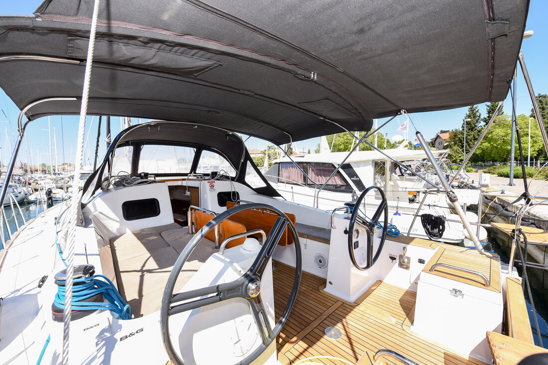 Photo #9 - Elan Impression 45.1 (Jola) en Zadar - 46276