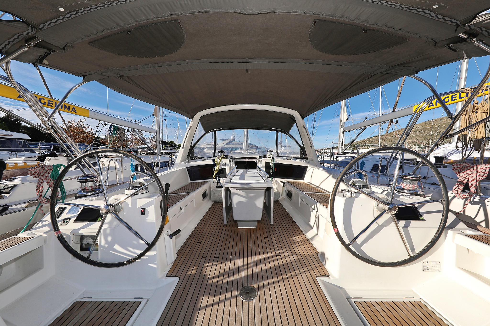 Photo #6 - Oceanis 48 - 5 cab. (Alpha) en Trogir - 46302