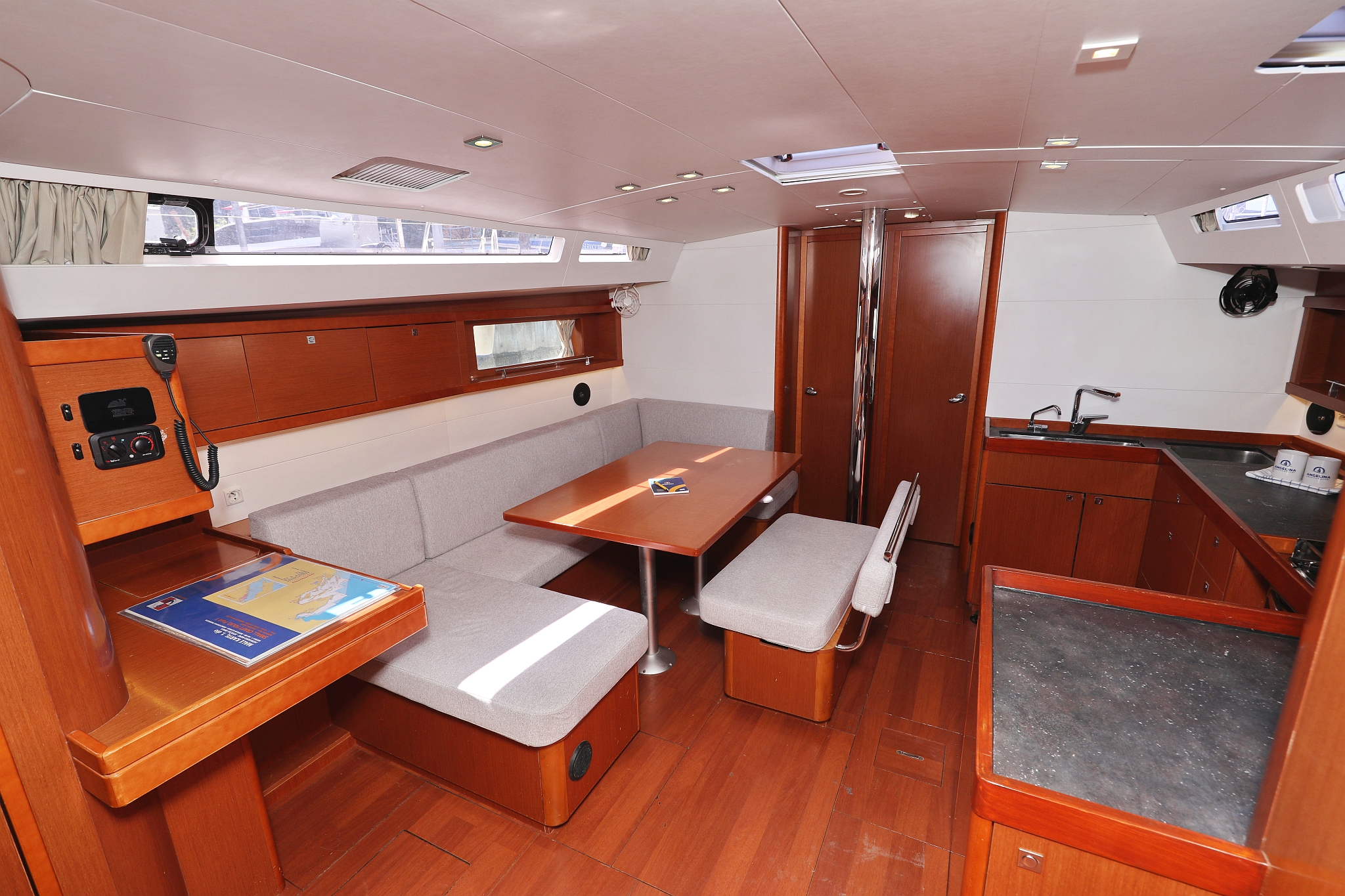 Photo #13 - Oceanis 48 - 5 cab. (Alpha) en Trogir - 46302