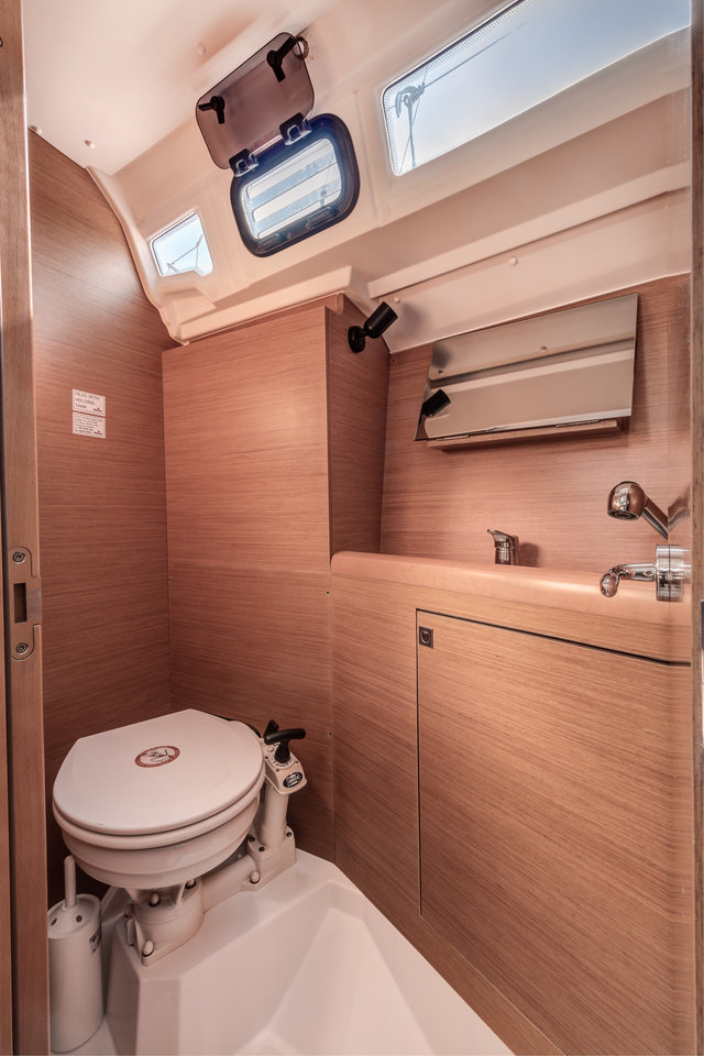 Photo #8 - Sun Odyssey 349 (Afrodite) in Paleros - 46336