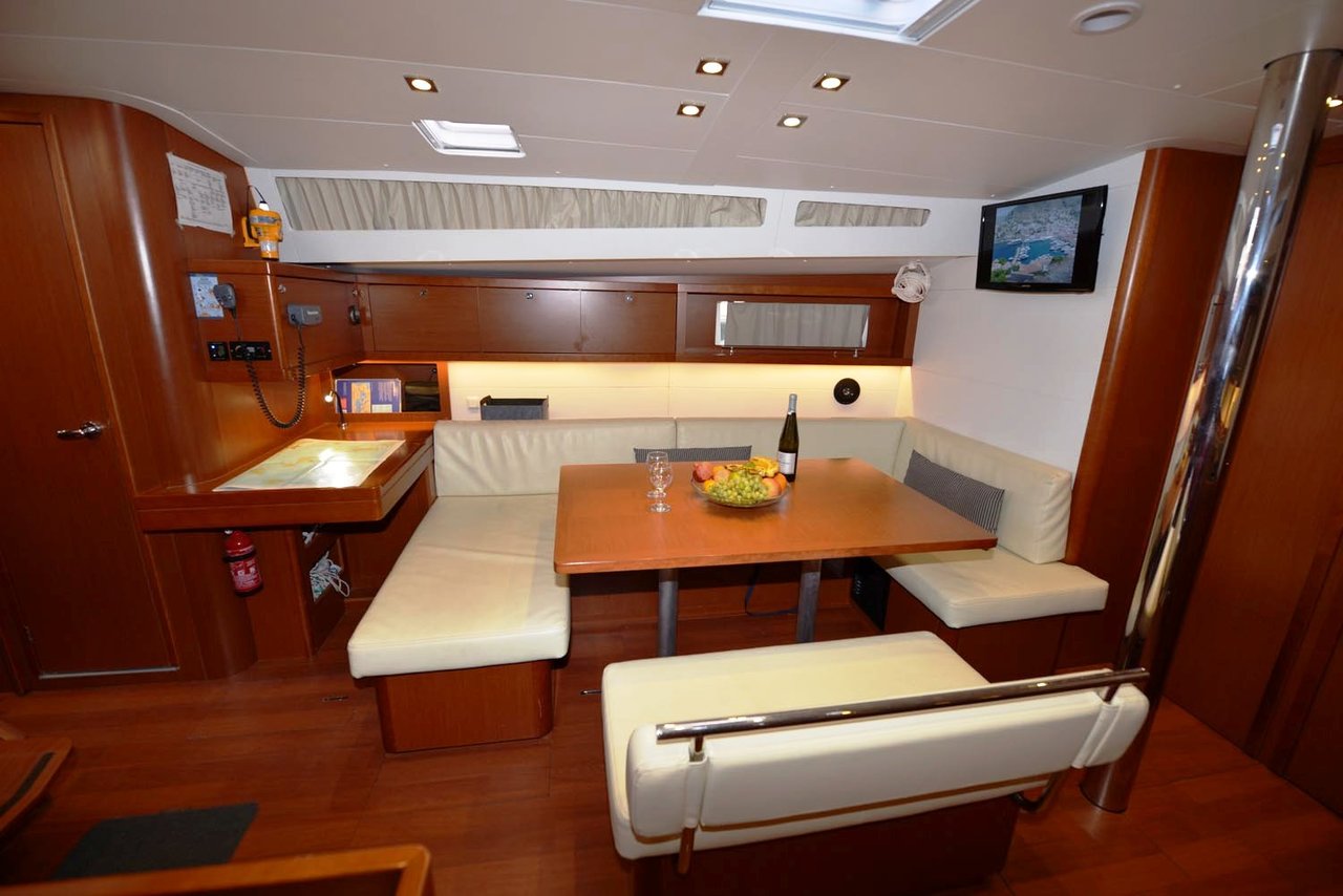Photo #7 - Oceanis 48 - 5 cab. (Pherousa) en Lavrion - 46425