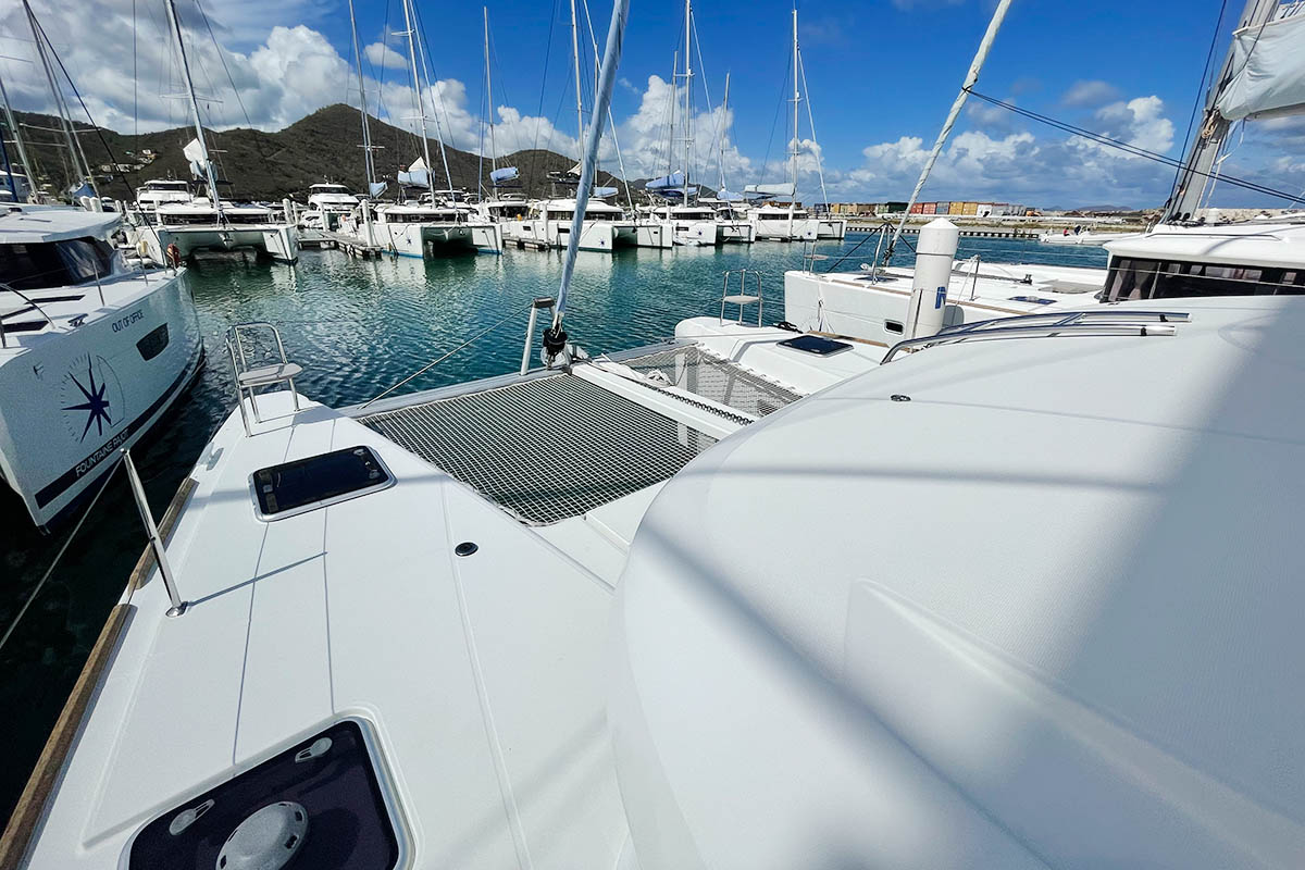 Photo #6 - Lagoon 40 - 3 + 2 cab (Maramor) en Nanny Cay - 46458