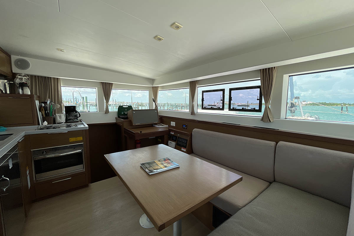 Photo #16 - Lagoon 40 - 4 + 2 cab (Miss Divine) in Nanny Cay - 46465