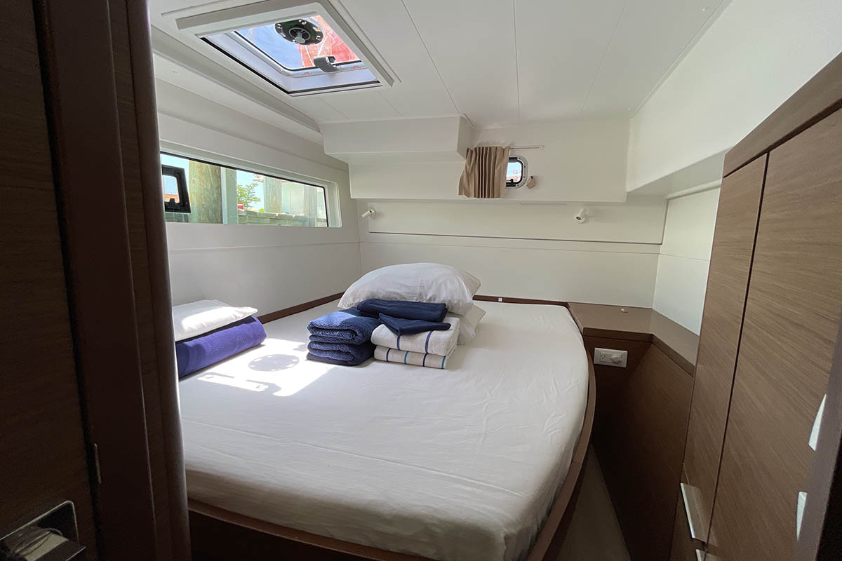 Photo #24 - Lagoon 40 - 4 + 2 cab (Miss Divine) in Nanny Cay - 46465