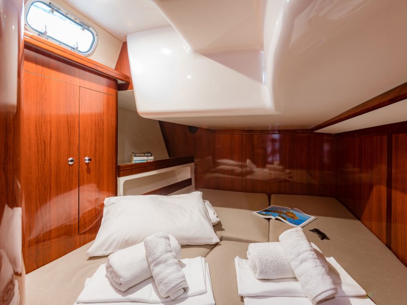 Photo #37 - Ocean Star 60.1 (Christianna VIII) in Atene - 46468