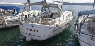 Laura - 0