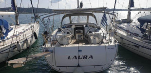 Laura - 2