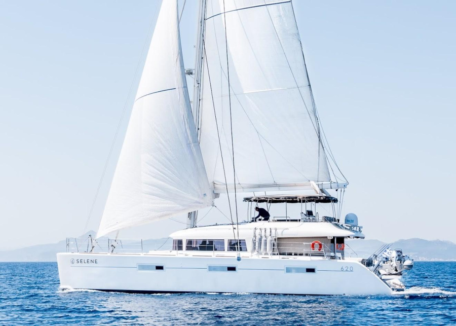Photo #1 - Lagoon 620 (Selene) en Athens - 50650