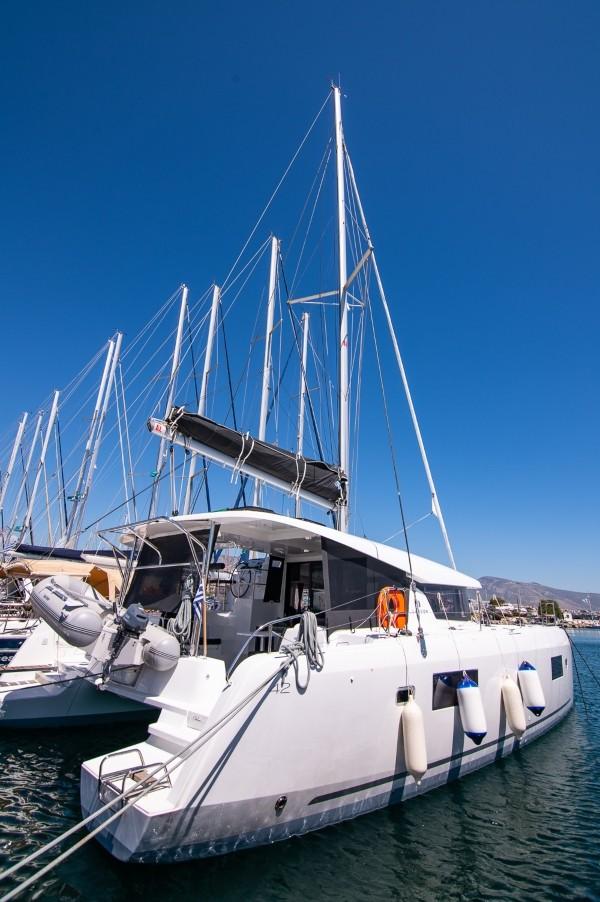Photo #1 - Lagoon 42 (Blue Trident) in  - 51745