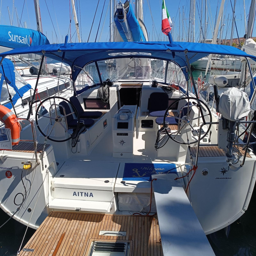 Photo #1 - Sun Odyssey 440 (Aitna) in Furnari - 52100