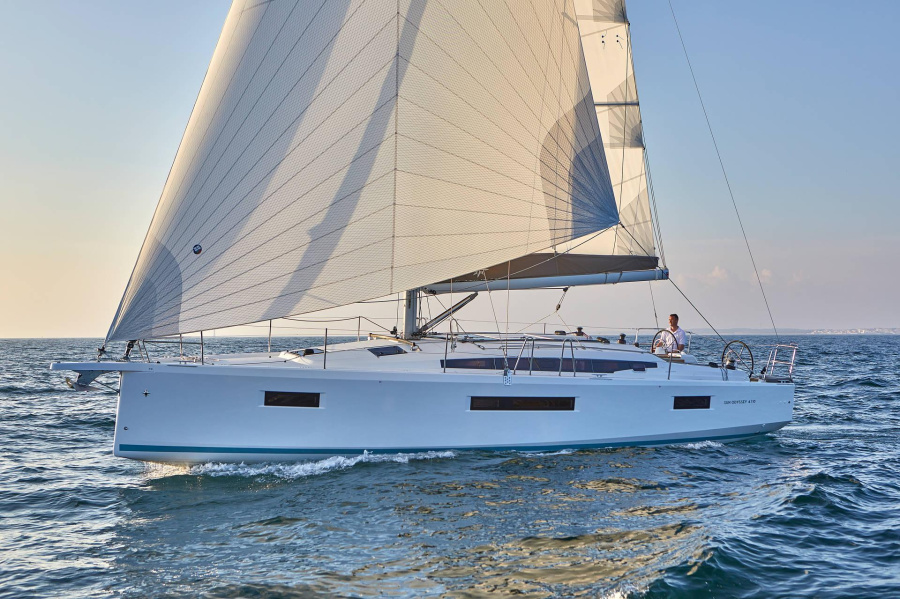 Photo #1 - Sun Odyssey 410 (S. Raphael) in  - 54638