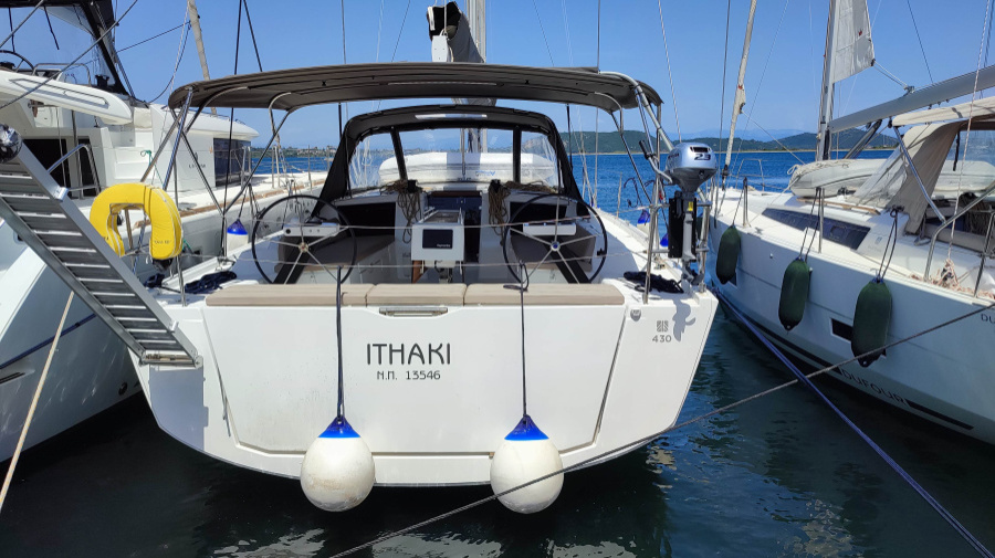 Photo #1 - Dufour 430 Grand Large (Ithaki) in  - 54660