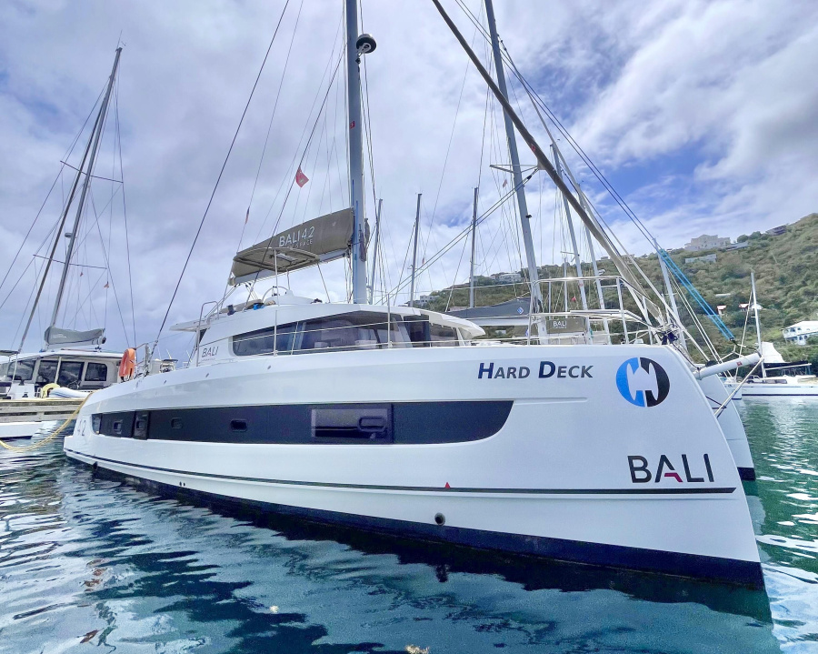 Photo #1 - Bali 4.2 (Hard Deck) in Tortola - 54814
