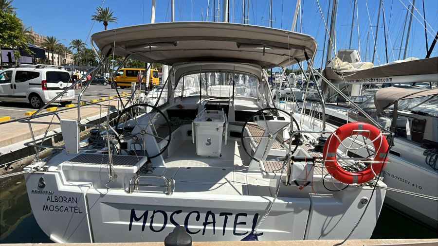 Photo #1 - Oceanis 51.1 (Alboran Moscatel) in de Mallorca - 55202