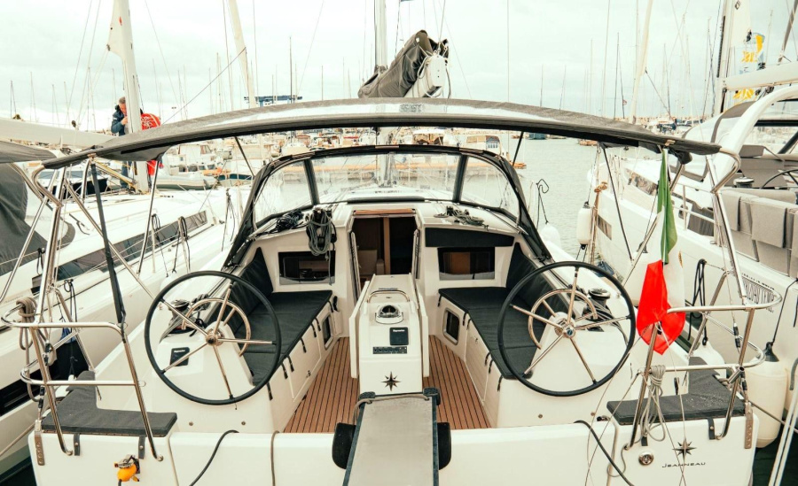 Photo #1 - Sun Odyssey 410 (Colibrì) in  - 55260