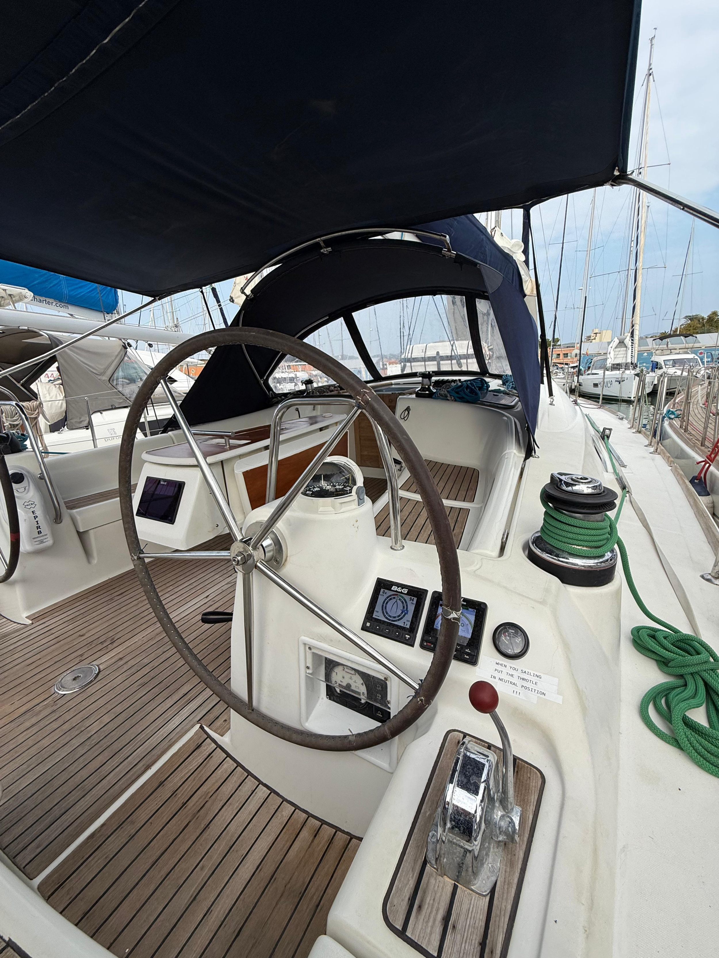 Photo #14 - Oceanis 43 (Alboran XXX Cubalibre) in Palma - 47300