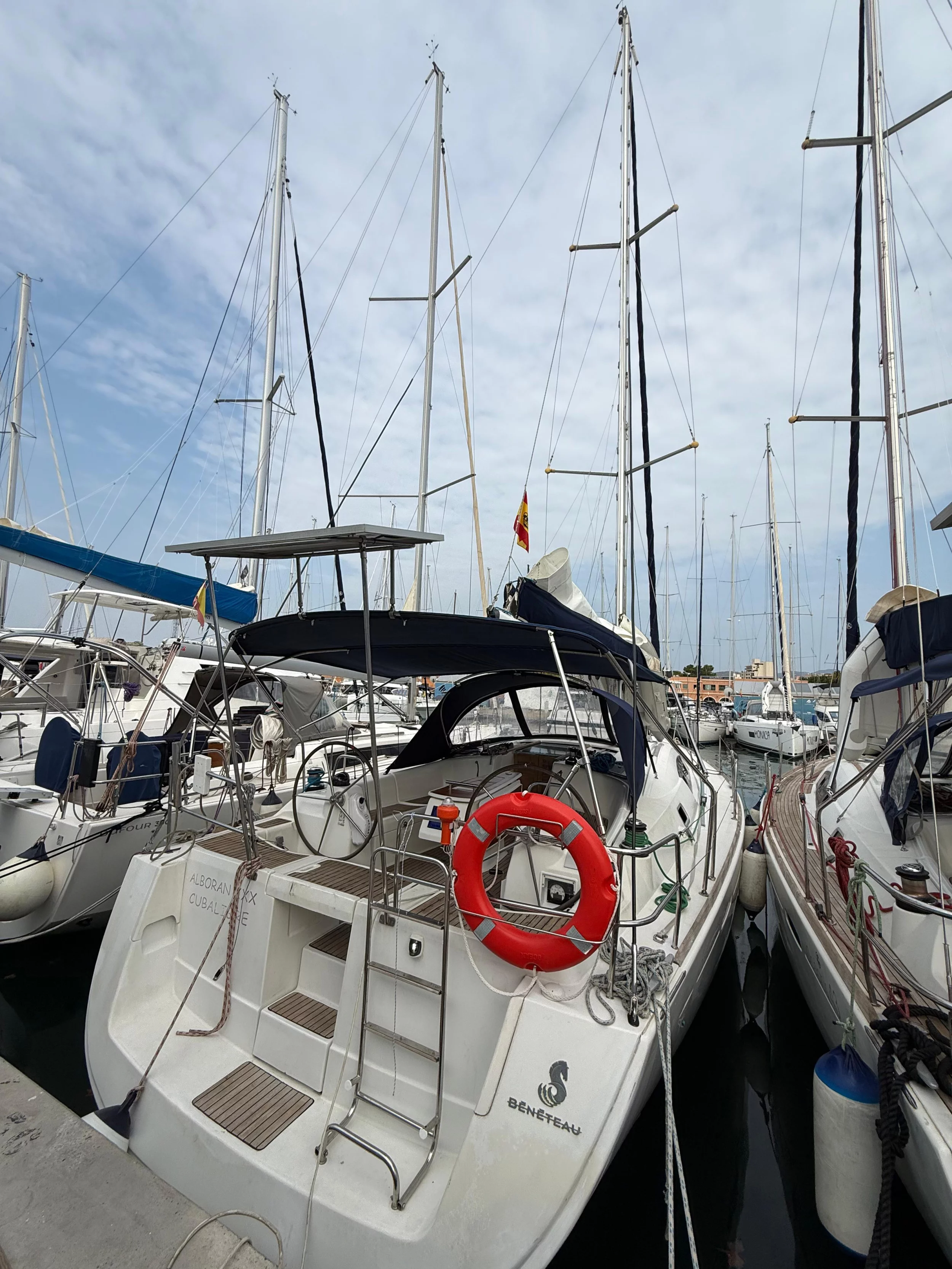 Oceanis 43 (Alboran XXX Cubalibre)  - 11