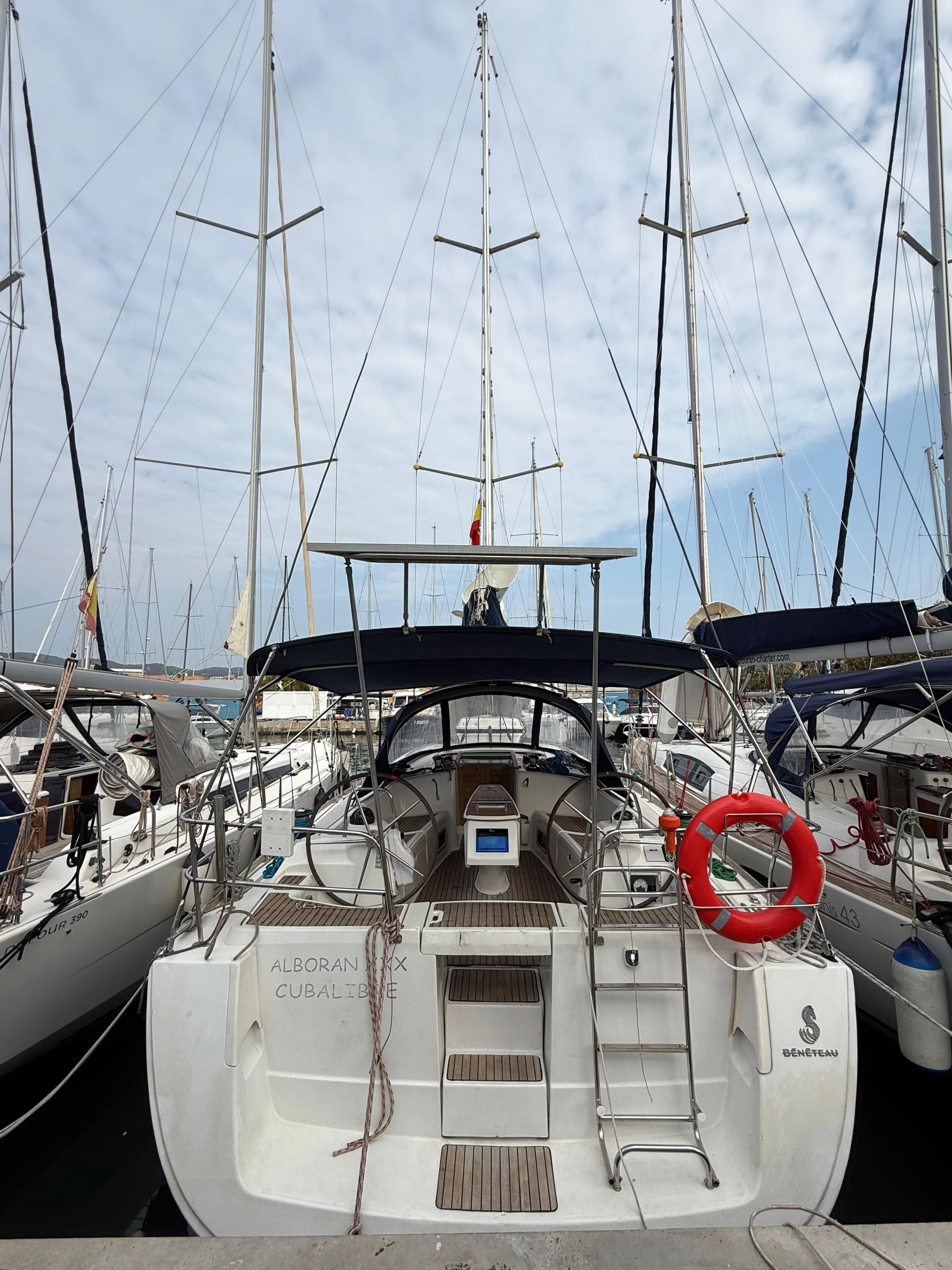 Oceanis 43 (Alboran XXX Cubalibre)  - 16