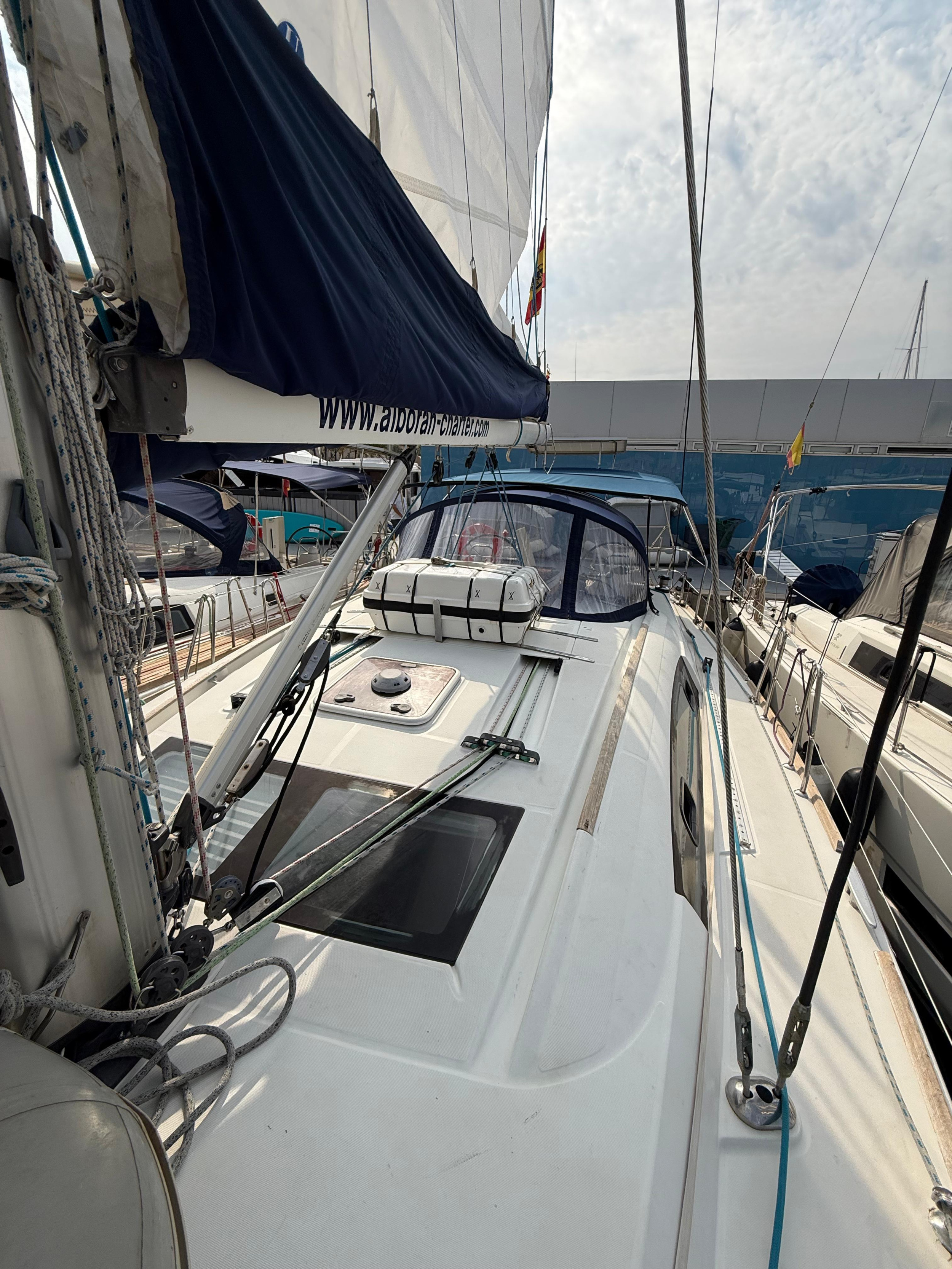 Photo #20 - Oceanis 43 (Alboran XXX Cubalibre) in Palma - 47300