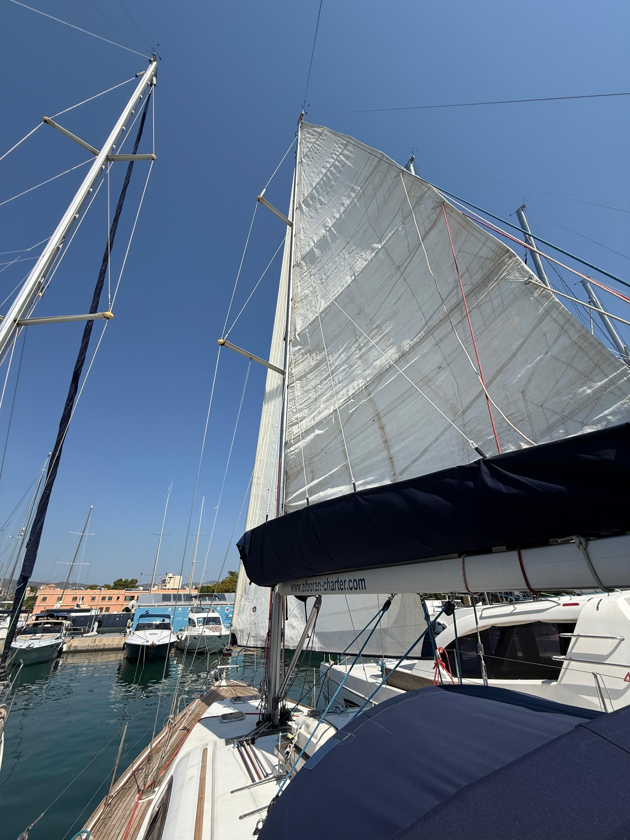 Photo #26 - Oceanis 43 (Alboran XXXI Saoco) in Palma - 47309