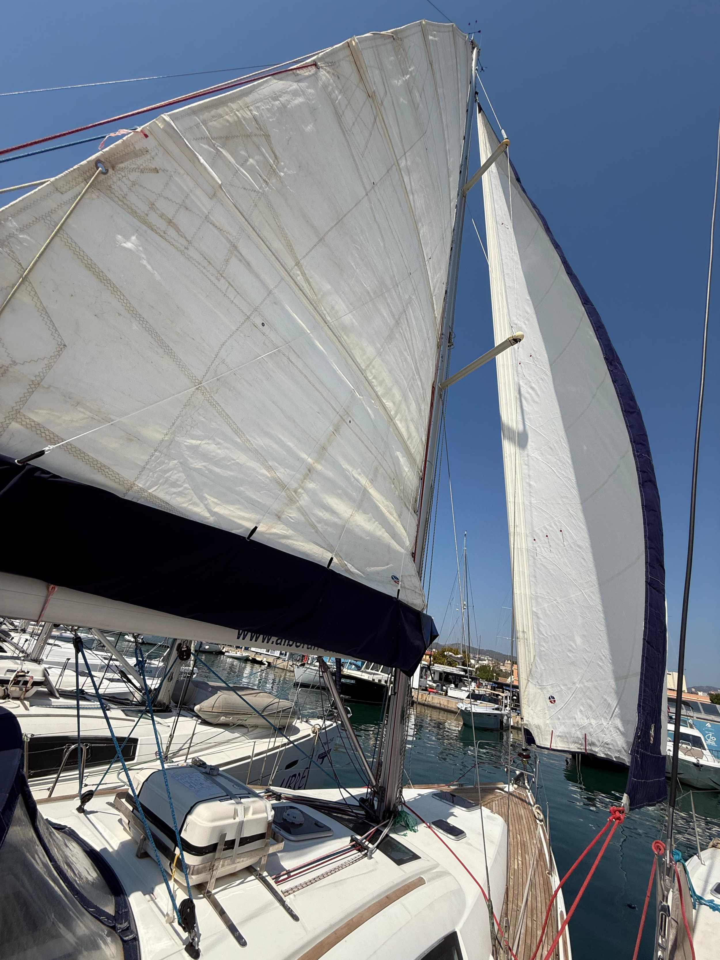 Photo #30 - Oceanis 43 (Alboran XXXI Saoco) in Palma - 47309