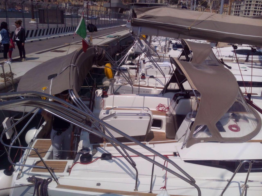 Photo #6 - Sun Odyssey 439 (Roberta) in Salerno - 47642
